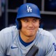 【MLB】「責める人はいない」大谷翔平、タグアウトでの“お昼寝”に米メディアが提言　ドジャース大勝の裏で見せた珍しい姿に「しっかり寝ましょう」 画像