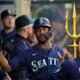 【MLB】“イチローの愛弟子”フリオがメジャー史上初の快挙達成、デビュー4年連続「15本塁打、20盗塁以上」　菊池雄星から節目の一発 画像
