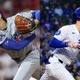 【MLB】大谷翔平とタッカーが対戦、3年前の懐かしい“珍プレー”を公式がプレーバック「すぐにもっと多くのハイタッチが見られるだろう」 画像