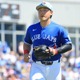 【MLB】「岡本和真の守備には驚かされる」痛烈“164キロ”三ゴロを鮮やか横っ飛び　フェン直二塁打で打撃も順調アピール 画像