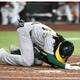 【MLB】アスレチックス23歳新人、自打球直撃で「睾丸破裂」　メジャー初アーチ直後の打席でまさかの“悪夢” 画像
