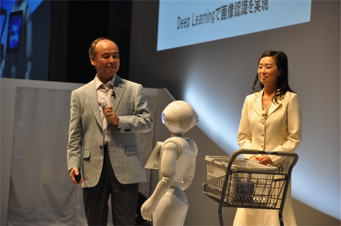 孫社長「車が走るロボットになる日」ソフトバンクワールド2015 その4