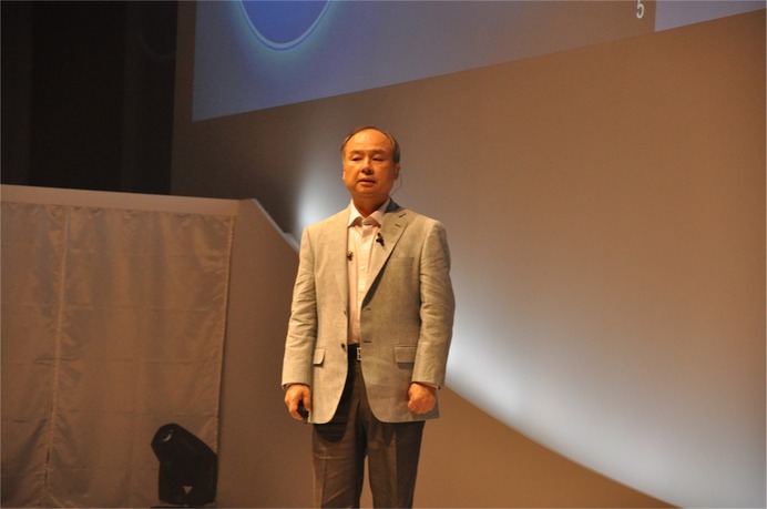 孫正義社長「鉄腕アトムに心をプレゼントしたい」ソフトバンクワールド2015 その5