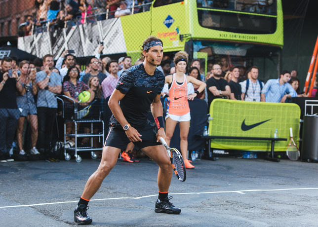 ナイキ、「ストリート・テニス」の発表20周年記念… 道路上でのテニスを再現