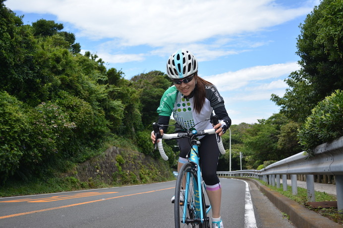 【ツール・ド・東北15】水越ユカ、ロードバイクの自主練習…神奈川の海沿いをサイクリング！