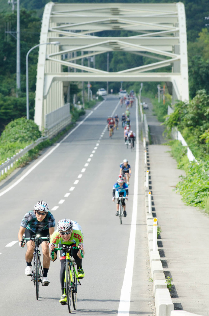 ツール・ド・東北2015には3478名のライダーが参加した（9月13日）