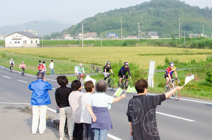 ツール・ド・東北2015には3478名のライダーが参加した（9月13日）