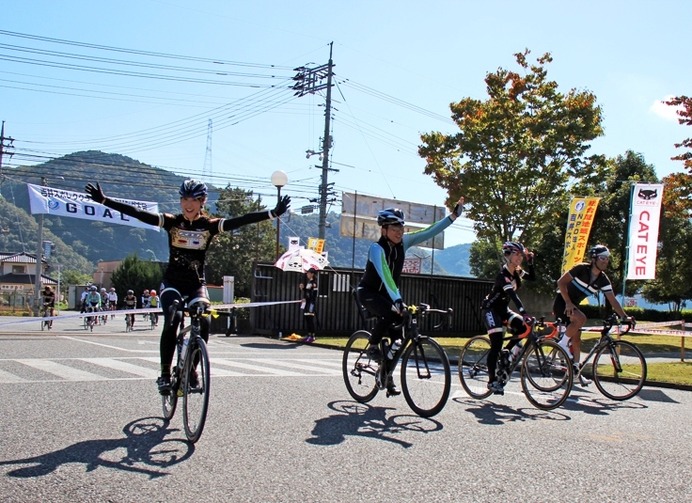 廃線の自転車道を巡る「さわやか片鉄ロマン街道！自転車散歩サイクリング大会」が開催（2015年10月18日）