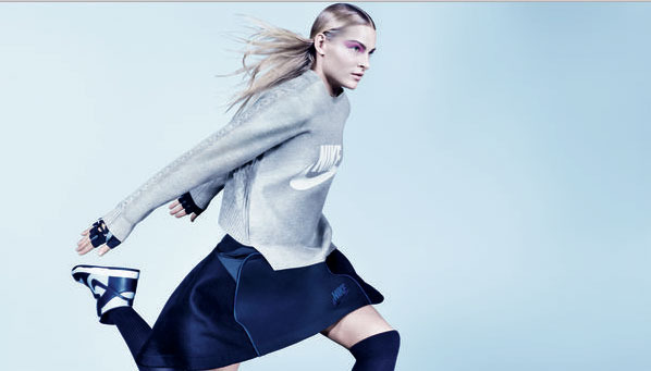NikeLab×sacai、暖かさとひねりを加えた秋冬コレクション発表