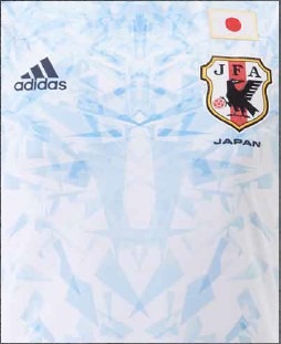 アディダス、サッカー日本代表新ユニホームを発表