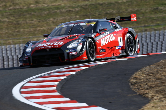 #1 日産GT-R