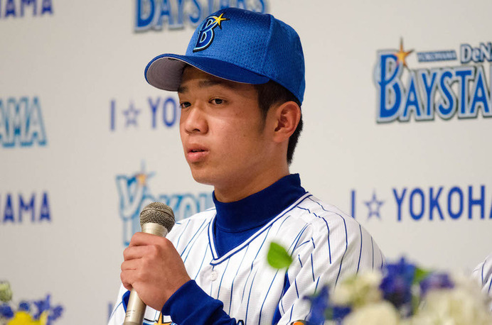 横浜DeNAベイスターズ2016年度新入団選手・青柳昴樹（2015年11月27日）