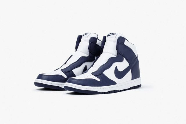 NIKE DUNK HI LUX / SACAI 2万2,000円