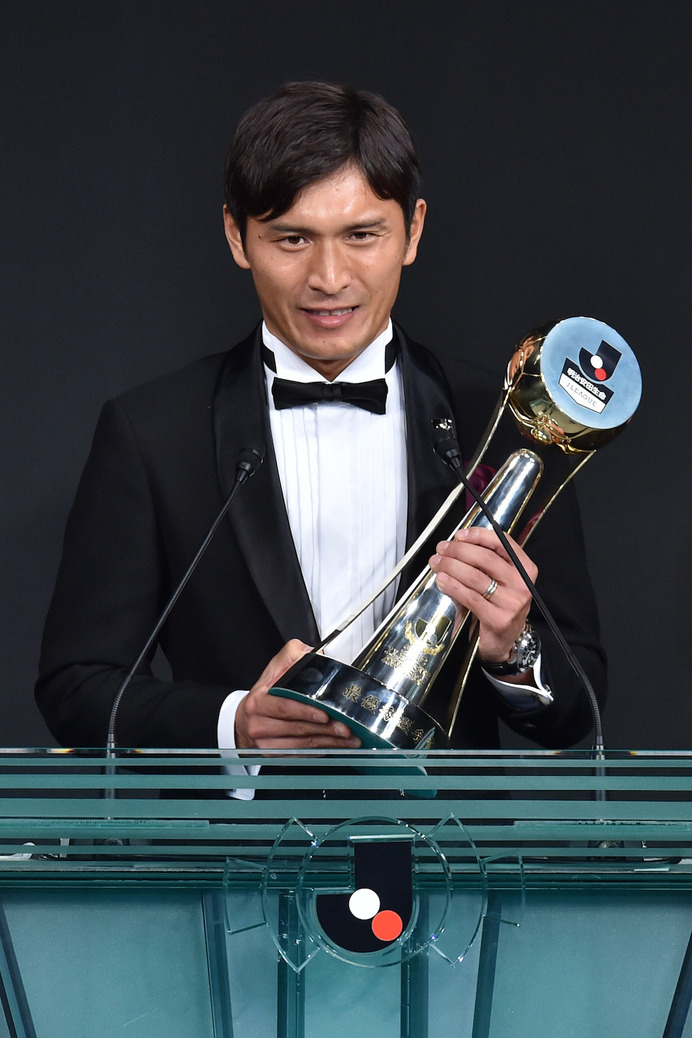 JリーグMVPを受賞したサンフレッチェ広島・青山敏弘（2015年12月21日）
