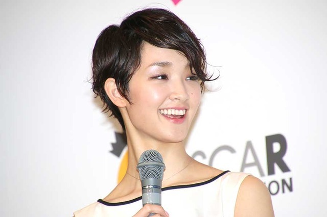 剛力彩芽／大山亜由美デビューお披露目記者会見