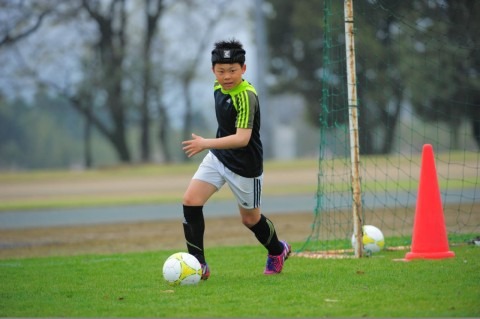 小学生を対象にしたサッカーキャンプ「春の強化合宿」開催…クーバー・コーチング