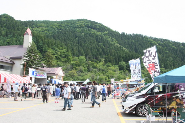 スキー場に痛車集結 「第9回痛Gふぇすたinめいほう」…25日開催