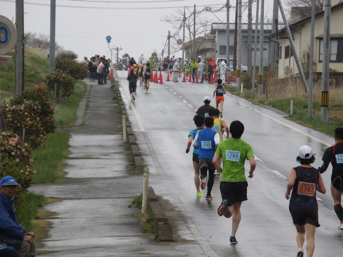 東日本大震災の被災地から九州にエール…気仙沼大島つばきマラソンの参加者