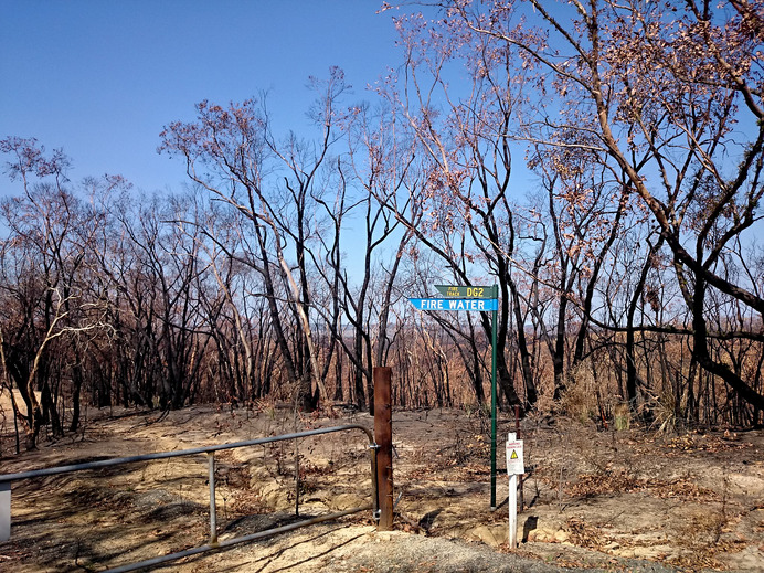 南オーストラリア州アデレードヒルズ2015山火事