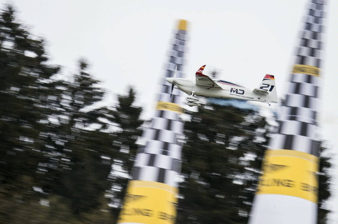 レッドブル・エアレース第2戦、室屋は失格…マティアス初優勝