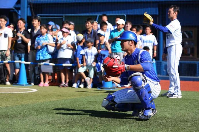 横浜DeNAベイスターズ、生解説つきVIPな野球観戦プラン