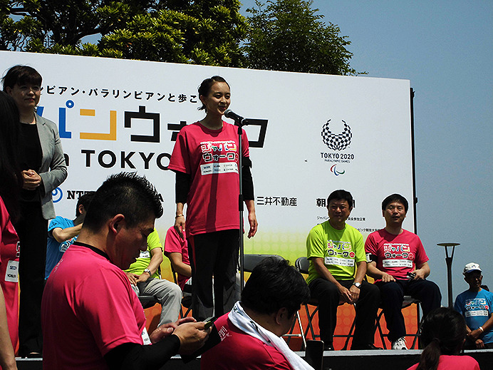 伊藤華英、上田春佳、荻原次晴、具志堅幸司、鈴木大地、高尾千穂、田中琴乃、田中理恵、勅使川原郁恵、中川真依、山本博、山本洋祐といったオリンピアン、上與那原寛和、太田渉子、河合純一、神保康広、須藤正和、田口亜希、花岡伸和、福留史朗、三宅克己などのパラリンピアンが参加した「ジャパンウォーク in TOKYO ―オリンピアン・パラリンピアンと歩こう」（5月21日）