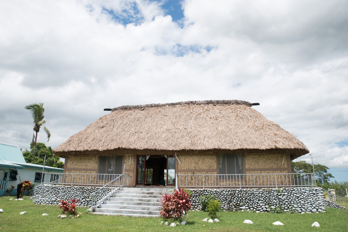 フィージーの島で見た村の酋長の家