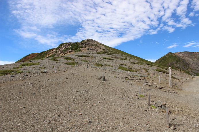 富士見岳。剣ヶ峰に行く途中に登る。サクッと登れてしまうが、2,817mある。