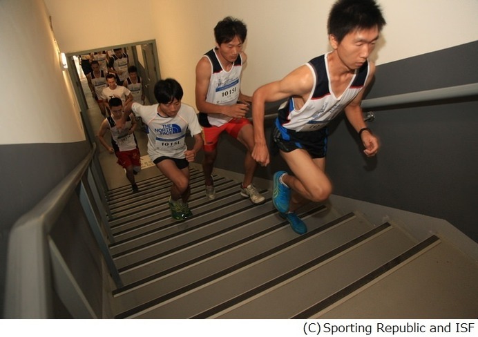 あべのハルカス階段垂直マラソン「HARUKAS SKYRUN」12月開催