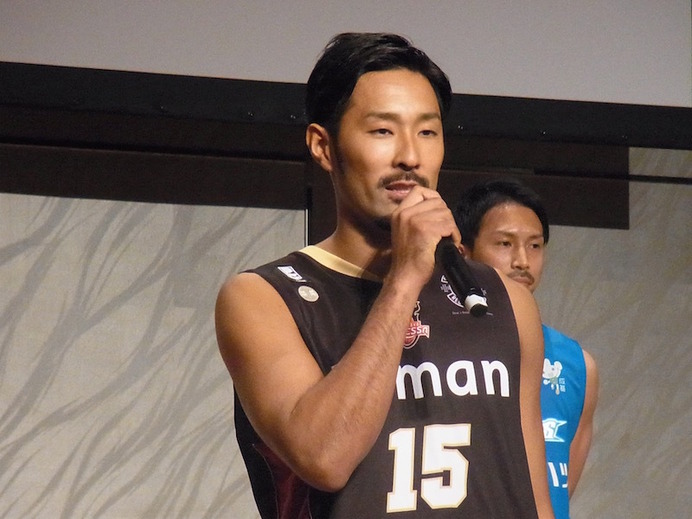 田臥勇太「引っ張っていきたい」Bリーグ開幕に向け