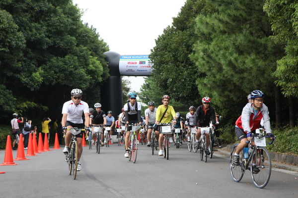 　09年に国内外で開催される自転車レースやイベントなどの日程を掲載した「大会・イベントカレンダー」が更新されました。
　各イベントの内容（カテゴリー）、開催日や開催地、募集期間などがひと目で分かるとともに、興味のあるイベントがあれば直接大会ホームページ