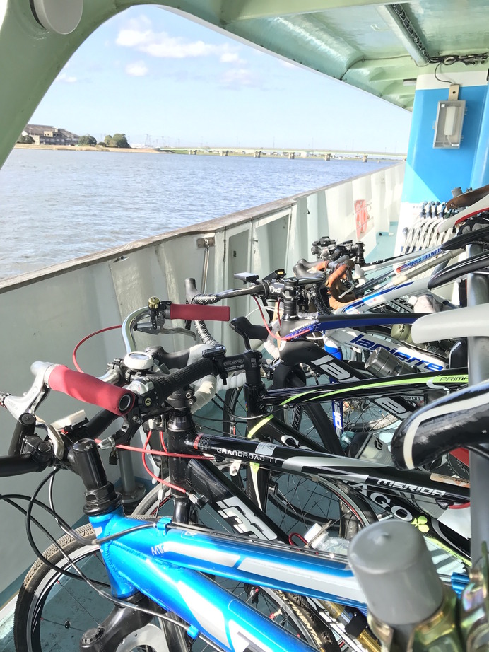 霞ヶ浦湖岸サイクリング、自転車持ち込み可の船を使えば臨機応変