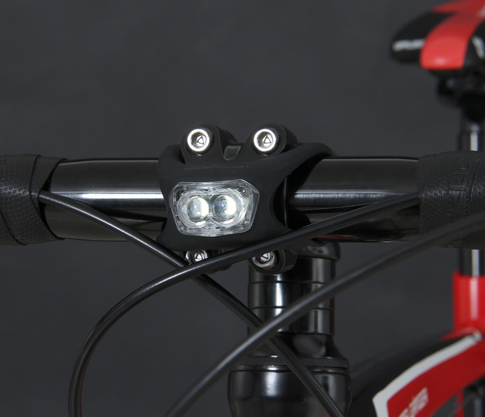 ステムに取り付け可能な自転車用ライト ステムライト 11枚目の写真 画像 Cycle やわらかスポーツ情報サイト