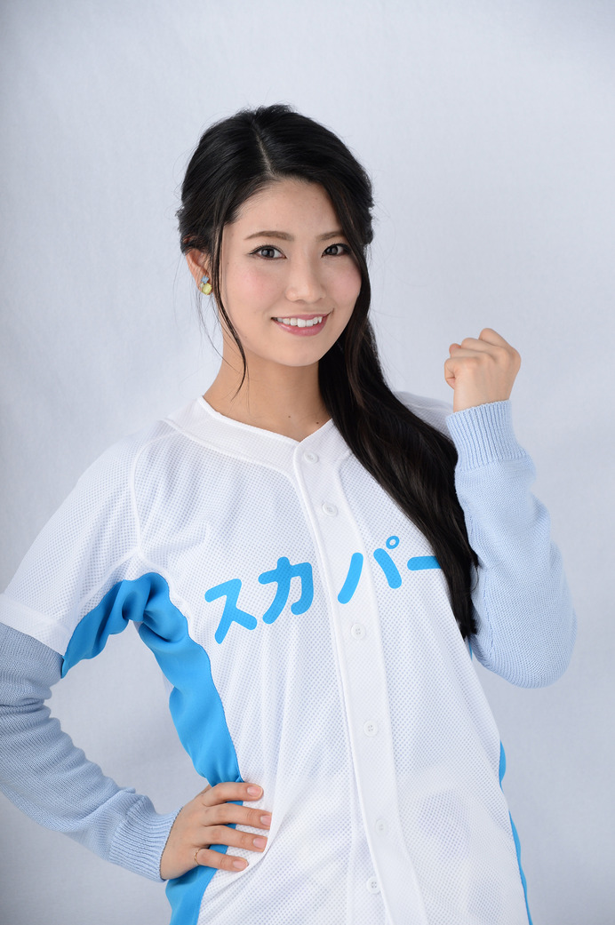 倉持明日香、プロ野球を盛り上げる「スカパー! プロ野球PRアンバサダー」就任