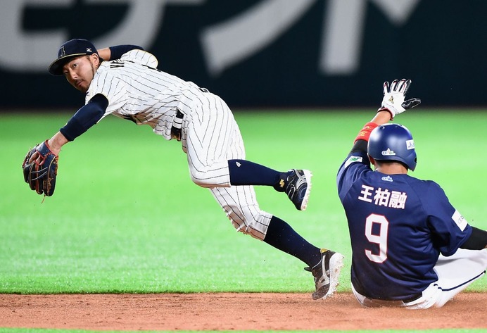 侍ジャパン・菊池涼介が攻守で躍動（2017年2月28日）