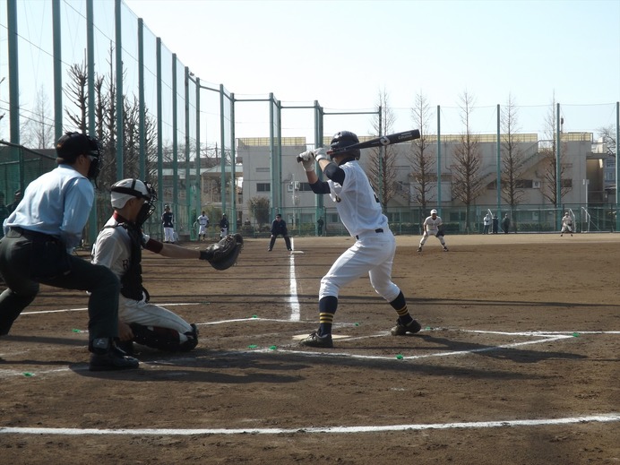 東京都の一次部ムック予選は学校グラウンドで行われることが多い