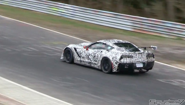 【動画】蛇行運転に急加速！コルベット史上最速ZR1、ニュルで本気の高速ドライブ！