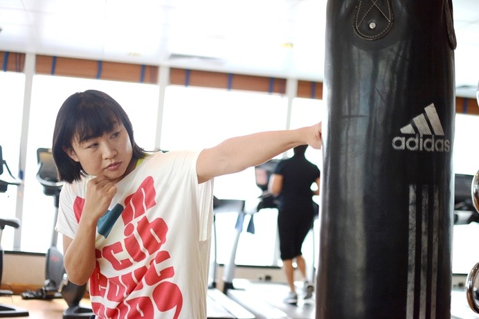 元アマチュア女子ボクシング選手の「しずちゃん」こと南海キャンディーズの山崎静代さん