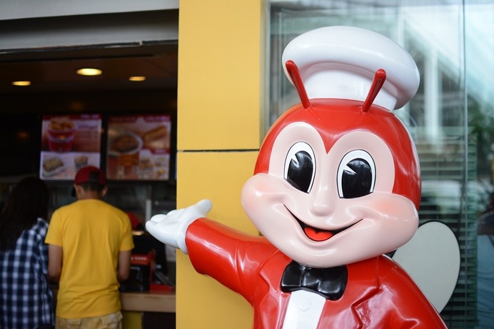 フィリピン生まれの国民的ファストフード店「Jollibee（ジョリビー）」