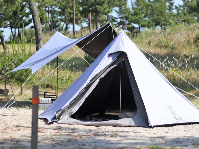 遮光コーティングを施した夏キャンプ向け「ワンポールテント」発売 7枚目の写真・画像 | CYCLE やわらかスポーツ情報サイト