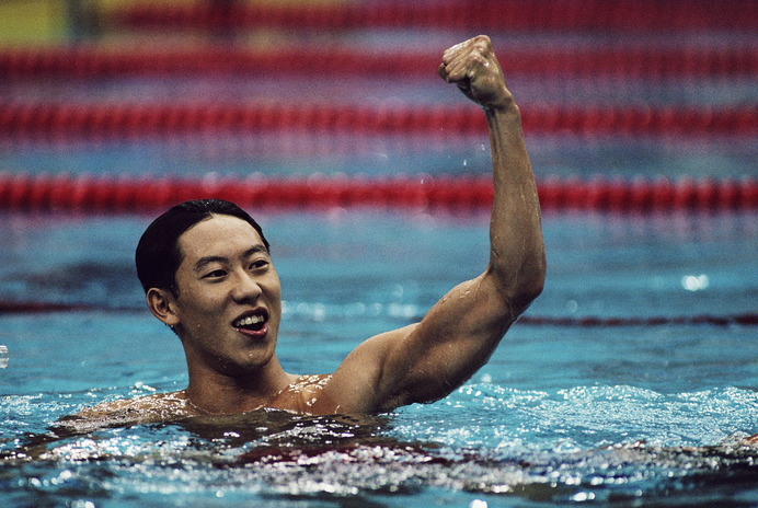 スポーツ庁 鈴木大地長官は水泳選手時代にソウル五輪男子100m背泳ぎで金メダルを獲得（1988年9月24日）