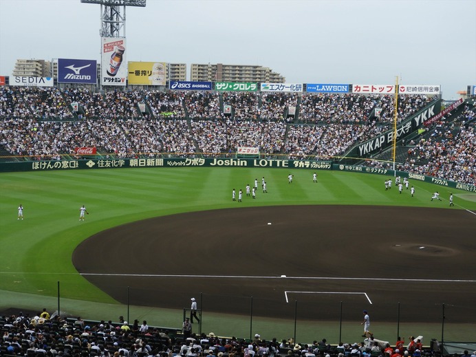 第一試合は甲子園でゆっくりとキャッチボールが出来る