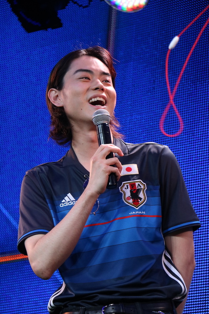 菅田将暉の予想的中！サッカー日本代表、W杯出場決定