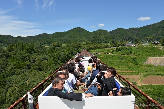 石破茂氏、高千穂あまてらす鉄道を訪問