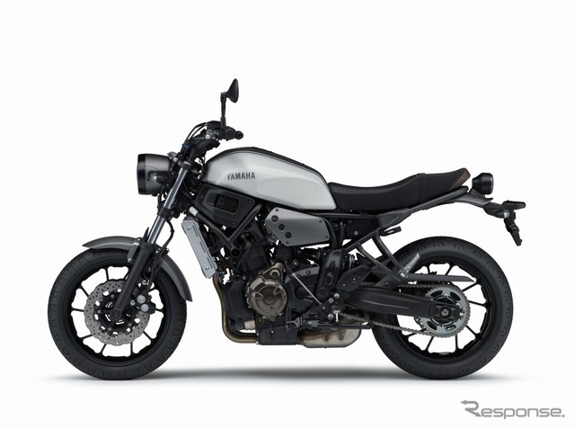 ヤマハXSR700 ABS