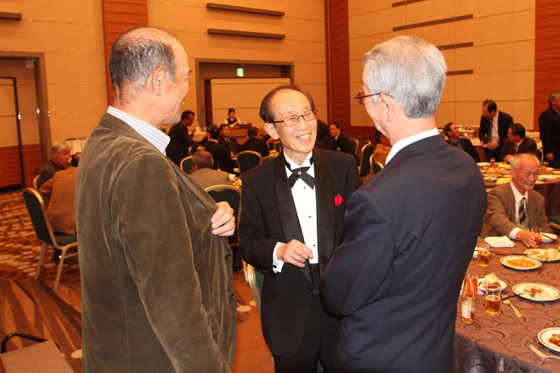 東北高の硬式野球部部長を務めていた鈴木春彦氏【写真：高橋昌江】