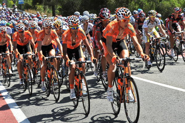 　ブエルタ・ア・エスパーニャは9月5日、スペインのカルペ～アルコイ間の187.7kmで第9ステージが行われ、スペインのダビド・ロペス（29＝ケスデパーニュ）が残り1kmから抜け出して初優勝した。