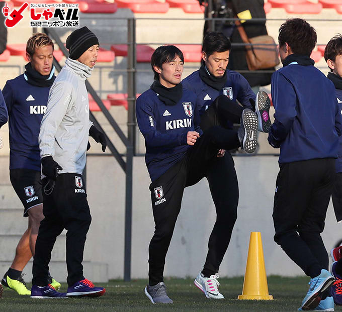 中島翔哉 サッカー 日本 代表 ベルギー リエージュ