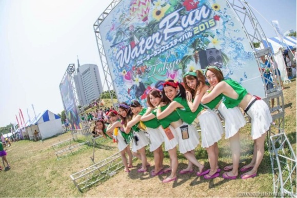 水風船が飛び交う水掛け祭り「ウォーターランフェスティバル」が横浜で開催