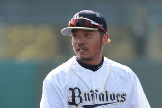 オリックス・小谷野栄一【写真：編集部】